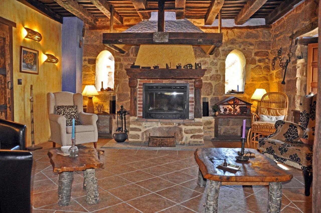 Casa Rural Los Dujos Otel Gallejones Dış mekan fotoğraf